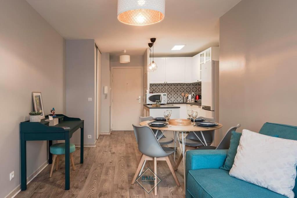 Toy Story Apartment Disneyland Bmyguest Chessy  Extérieur photo